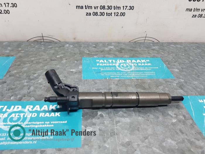 Usagé Injecteurs Mercedes R (W251) 3.0 320 CDI 24V 4-Matic Prix sur demande proposé par "Altijd Raak" Penders