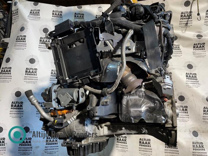 Motor van een Mercedes-Benz S (222.0/222.1) 3.5 S-400 Hybrid, S-400 h 24V 2014