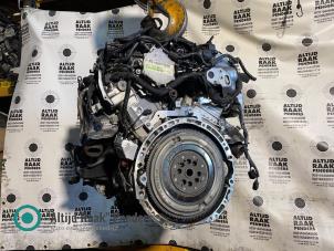Motor van een Mercedes-Benz S (222.0/222.1) 3.5 S-400 Hybrid, S-400 h 24V 2014