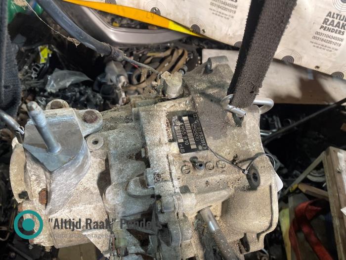 Usagé Boîte de vitesse Saab 9-5 (YS3E) 2.3 Turbo 16V Prix sur demande proposé par "Altijd Raak" Penders