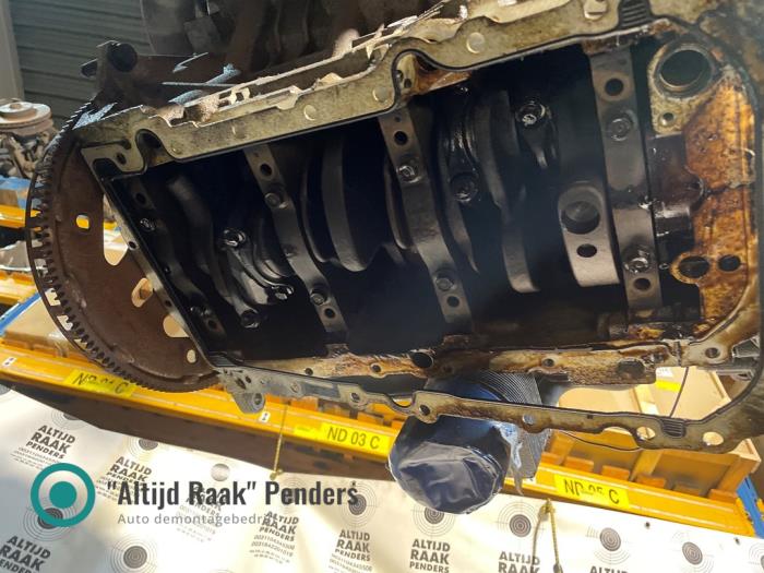 Used Engine Chrysler Pacifica 3.5 V6 24V AWD Price on request offered by "Altijd Raak" Penders