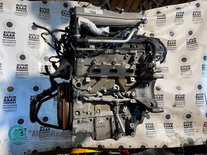 Engine from a Alfa Romeo Spider (939) 3.2 JTS V6 24V 2008