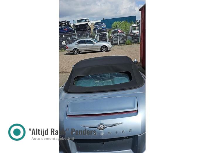 Używane Silownik dachu cabrio Chrysler Crossfire Roadster 3.2 V6 18V Cena na żądanie oferowane przez "Altijd Raak" Penders