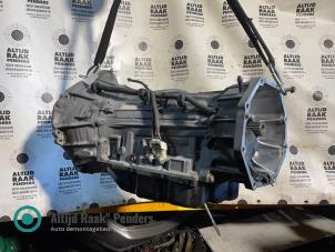 Getriebe van een Toyota Land Cruiser V8 (J20) 4.5 D-4D 32V 2012