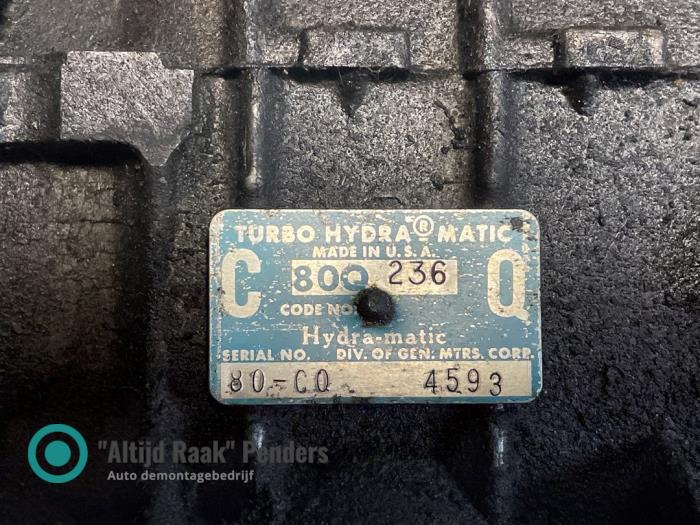 Getriebe van een Chevrolet Silverado 2500 Standard Cab 5.3 V8 1990