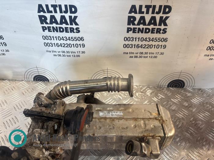 Usagé Refroidisseur RGE Ssang Yong Rodius 2.0 e-200 Xdi 16V 2WD Prix sur demande proposé par "Altijd Raak" Penders