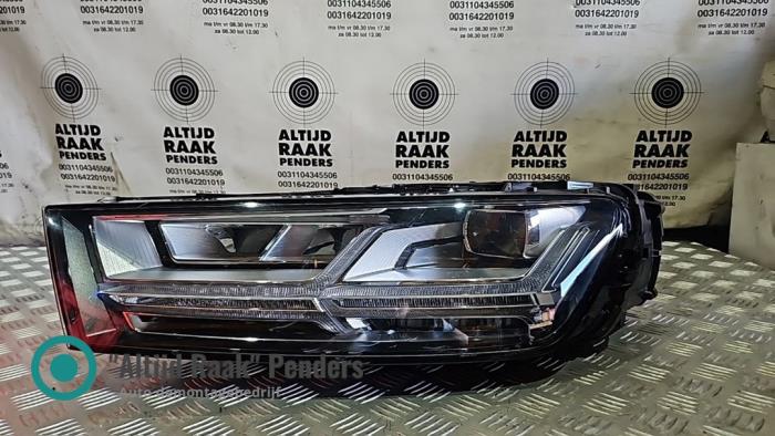 Używane Reflektor lewy Audi SQ7 (4MB/4MG) 4.0 TDI V8 32V Cena na żądanie oferowane przez "Altijd Raak" Penders