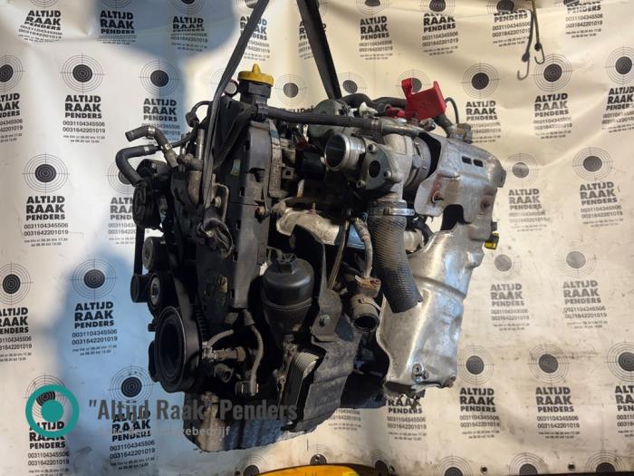 Gebrauchte Ölwanne Fiat 500C/595C/695C 1.4 T-Jet 16V Preis auf Anfrage angeboten von "Altijd Raak" Penders