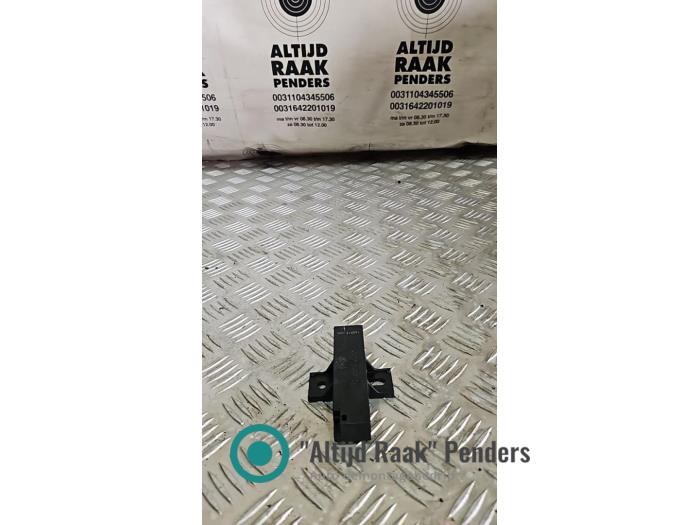Używane Keyless Entry-Antena Audi SQ7 (4MB/4MG) 4.0 TDI V8 32V Cena na żądanie oferowane przez "Altijd Raak" Penders