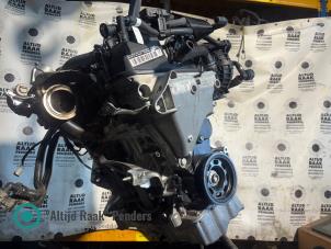 Engine from a Volkswagen Golf VIII (CD1) 1.5 eTSI 16V 2022