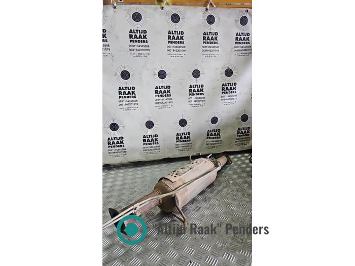 Used Particulate filter Mitsubishi Pajero Hardtop (V8/9) 3.2 DI-D 16V Autom. Price on request offered by "Altijd Raak" Penders