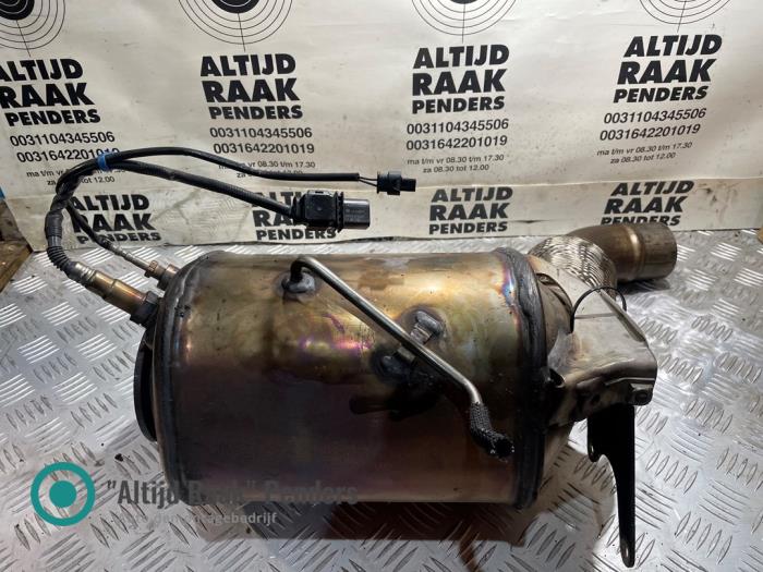 Gebrauchte Rußfilter BMW 7 serie (F01/02/03/04) 730d 24V Preis auf Anfrage angeboten von "Altijd Raak" Penders