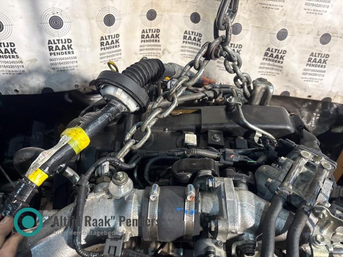 Engine from a Toyota Land Cruiser (J15) 3.0 D-4D-F 16V 2014