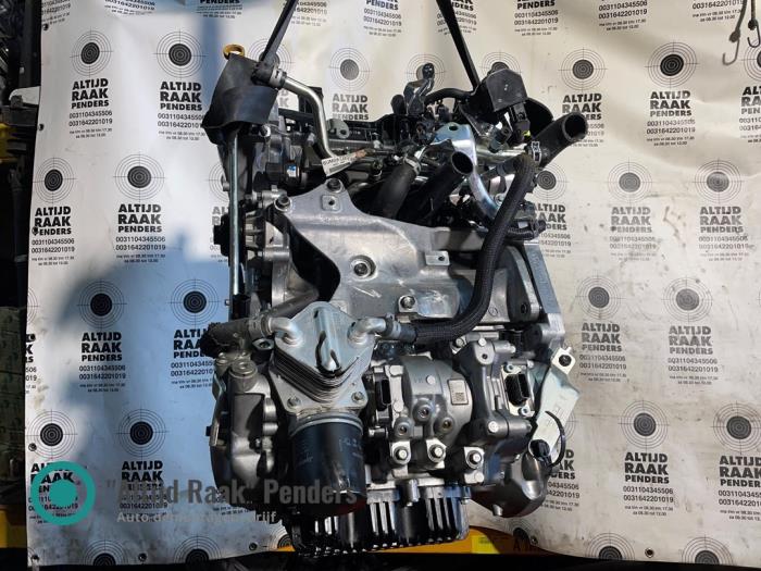 Used Engine Nissan Qashqai (J12) 1.5 VC-T e-Power 16V Price on request offered by "Altijd Raak" Penders