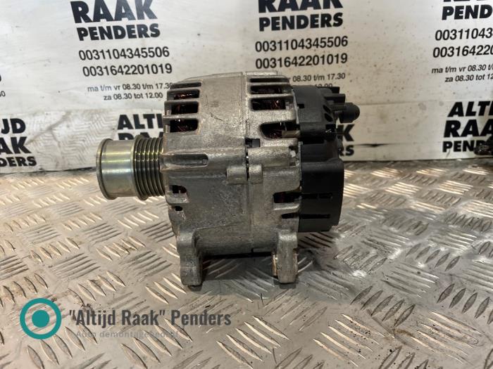 Dynamo from a Seat Leon (KLB) 1.5 TSI 16V 2022