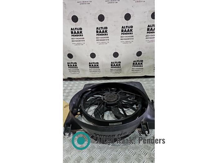Gebrauchte Kühlerventilator Jeep Grand Cherokee (WG/WJ) 3.1 TDI Preis auf Anfrage angeboten von "Altijd Raak" Penders