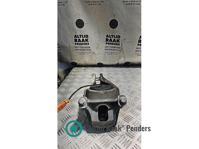 Usagé Support moteur Audi A5 Cabrio (8F7) 2.0 TFSI 16V Prix sur demande proposé par "Altijd Raak" Penders