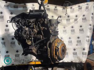 Ventildeckel van een Hyundai Galloper II 2.5 TCI 2002