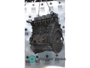 Motor van een Volkswagen LT II 2.8 TDi 1999