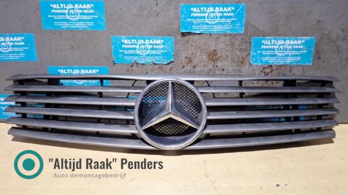 Używane Grill Mercedes SL (R129) 6.0 SL, SL-600 V12 48V Cena na żądanie oferowane przez "Altijd Raak" Penders