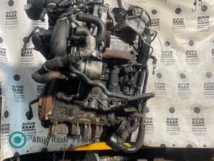 Engine from a Volkswagen Golf VII (AUA) 1.6 TDI 16V 2014