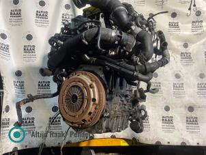 Engine from a Volkswagen Golf VII (AUA) 1.6 TDI 16V 2014