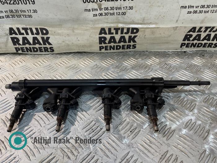 Usagé Système d'injection Mini Clubman (R55) 1.6 16V Cooper Prix sur demande proposé par "Altijd Raak" Penders