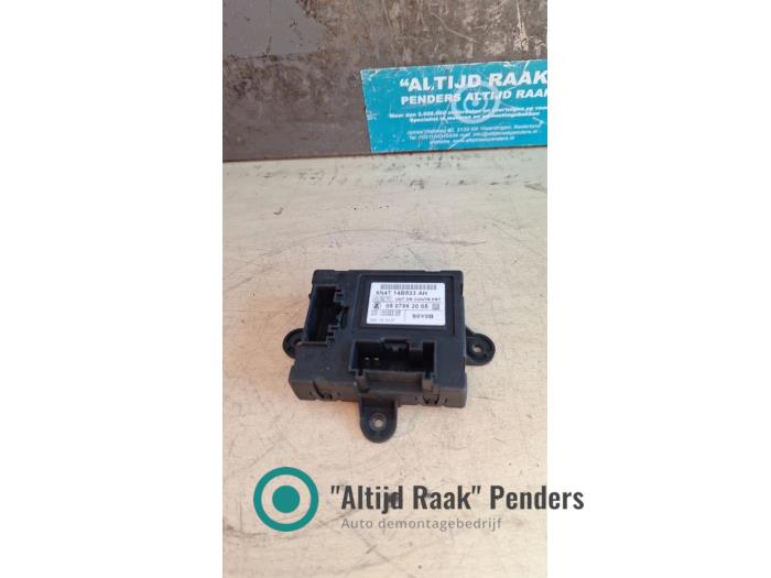 Central door locking module Ford Focus 2 C+C 2.0 16V - S0Y0B FOMOCO