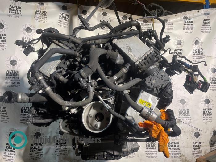 Używane Silnik BMW XM (09) 4.4 PHEV 29/30 kWh Cena na żądanie oferowane przez "Altijd Raak" Penders
