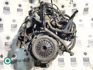Motor van een Suzuki Grand Vitara II (JT) 2.0 16V 2009