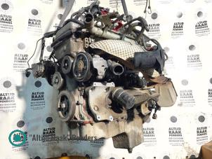 Motor van een Suzuki Grand Vitara II (JT) 2.0 16V 2009