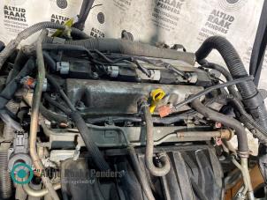 Motor van een Suzuki Grand Vitara II (JT) 2.0 16V 2009