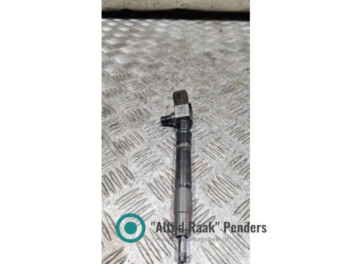 Usagé Injecteurs Toyota Land Cruiser (J15) 2.8 D-4D 16V Prix sur demande proposé par "Altijd Raak" Penders