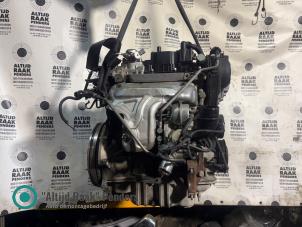Ventildeckel van een Volvo V40 (MV) 1.6 T2 GTDi 16V 2014