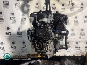 Ventildeckel van een Volvo V40 (MV) 1.6 T2 GTDi 16V 2014