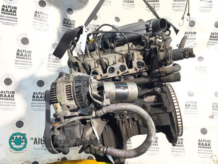 Używane Silnik Renault Kangoo (KC) 1.4 Cena na żądanie oferowane przez "Altijd Raak" Penders