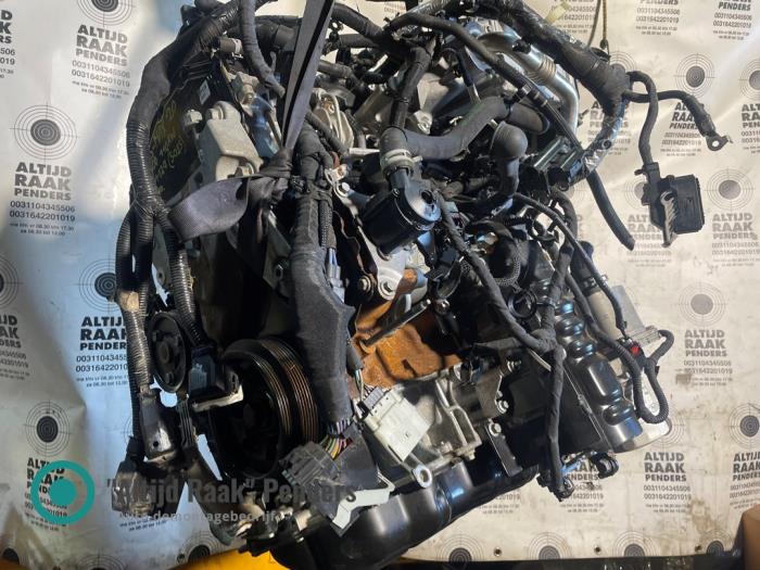 Engine from a Ford Transit 2.0 TDCi 16V Eco Blue 130 2021