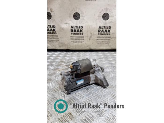 Used Starter Daihatsu Terios (J1) 1.3 16V 4x4 Price on request offered by "Altijd Raak" Penders
