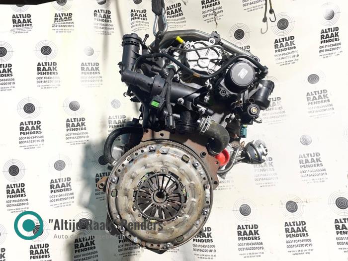 Motor van een Citroën C4 Berline (LC) 2.0 HDi 16V 138 2011