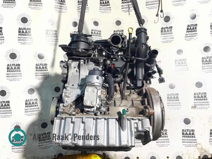 Motor van een Citroën C4 Berline (LC) 2.0 HDi 16V 138 2011