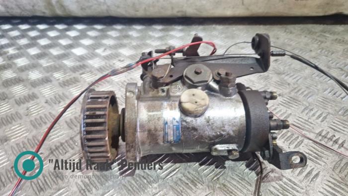 Gebrauchte Anlasser Peugeot J5 (290L) 2.5 D Preis auf Anfrage angeboten von "Altijd Raak" Penders