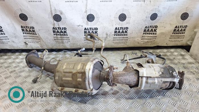 Usagé Catalyseur Toyota Land Cruiser V8 (J20) 4.5 D-4D 32V Prix sur demande proposé par "Altijd Raak" Penders