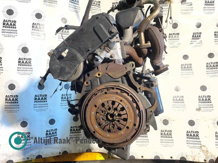 Used Engine Volkswagen Transporter T4 2.5 TDI Price on request offered by "Altijd Raak" Penders