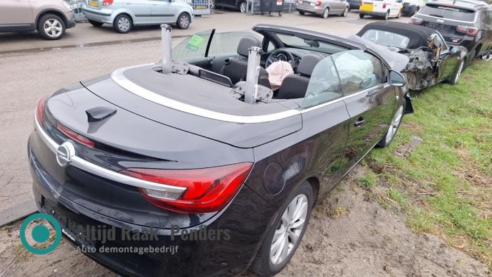Used Convertible computer Opel Cascada 1.4 Turbo 16V Price on request offered by "Altijd Raak" Penders