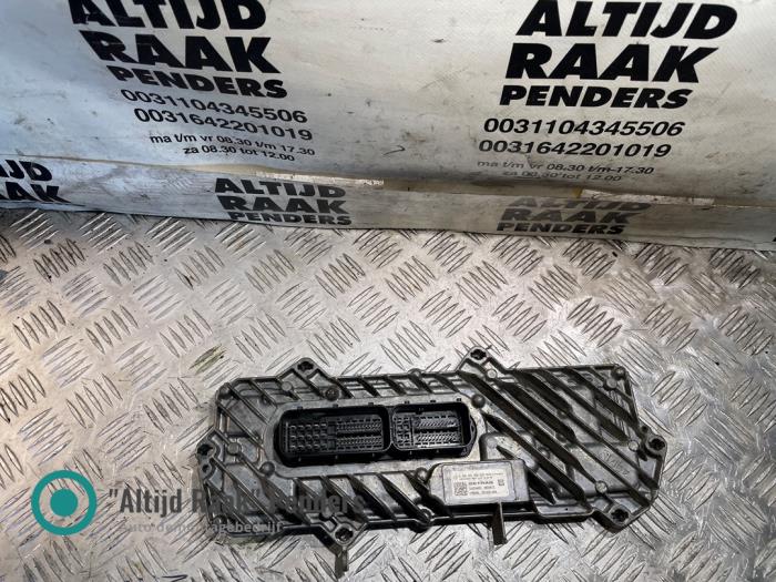 Used Automatic gearbox computer Renault Kadjar (RFEH) 1.3 TCE 160 FAP 16V Price on request offered by "Altijd Raak" Penders