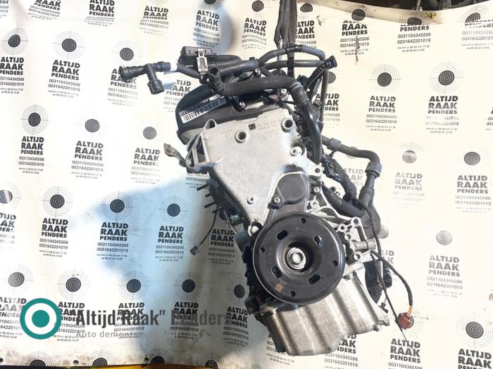 Used Engine Volkswagen Golf VIII (CD1) 1.5 eTSI 16V Price on request offered by "Altijd Raak" Penders