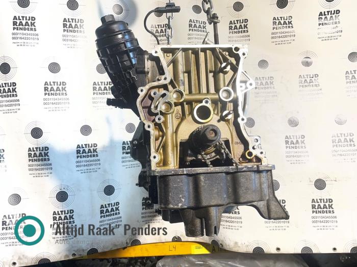Gebrauchte Motor Mercedes CLA (117.3) 2.0 CLA-250 Turbo 16V Preis auf Anfrage angeboten von "Altijd Raak" Penders