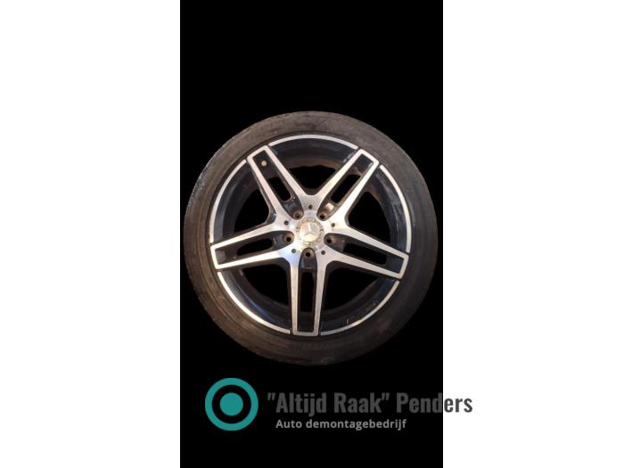 Begagnade Hjul + däck Mercedes E (W212) Pris på förfrågan erbjuds av "Altijd Raak" Penders