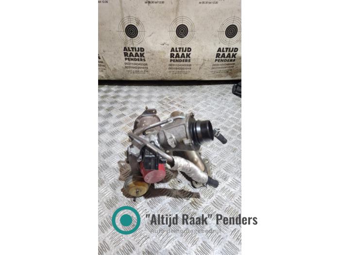 Używane Turbo Mercedes CLA (117.3) 2.0 CLA-250 Turbo 16V 4-Matic Cena na żądanie oferowane przez "Altijd Raak" Penders