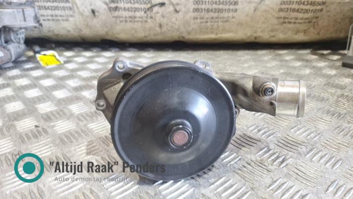 Begagnade Vattenpump Jaguar F-type 3.0 V6 24V Pris på förfrågan erbjuds av "Altijd Raak" Penders